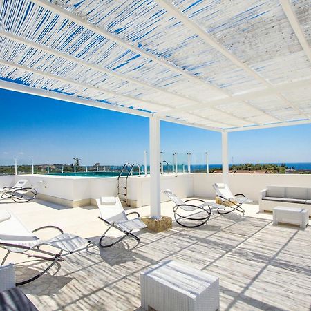 Aparthotel Residence Ludovica - Piscina Panoramica Vista Mare Santa Maria al Bagno Exterior photo